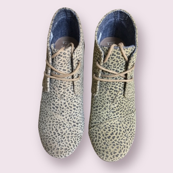 NEW TOMS Cheetah Print Ankle Bootie - Picture 10 of 14